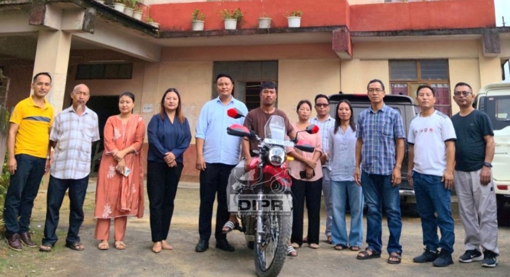 ADC Mon, Pakon Phom, and Dr. Cheyale Kath, DVBO, Mon, alongside other officials during the launch of the Bike Outreach Worker programme for the DISHA Unit at the CMO Office Complex in Mon on August 24. (DIPR Photo)